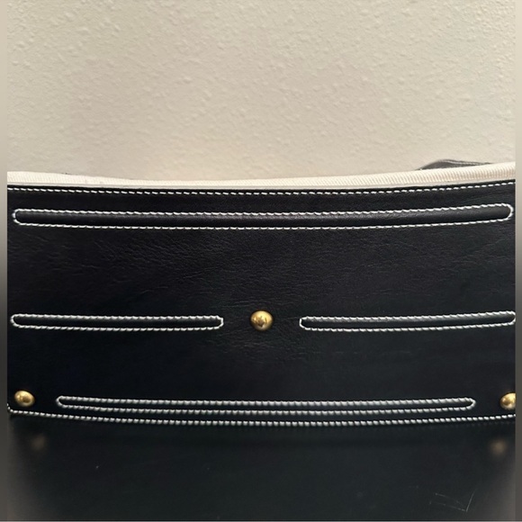 YSL Muse 2 - Picture 4 of 11